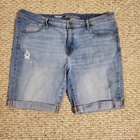Women's Mossimo Jean Shorts - Picture 1 of 3